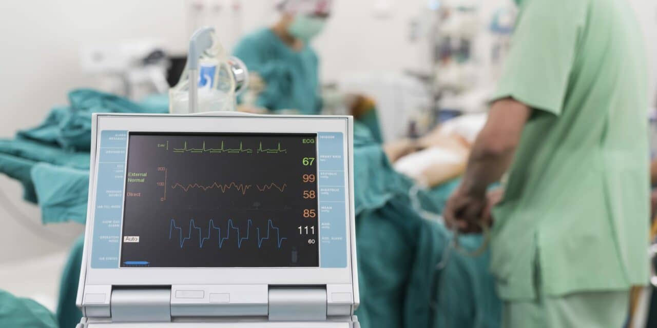 Transcatheter Device Shows Promise in Treating Tricuspid Regurgitation in High-Risk Heart Failure Patients