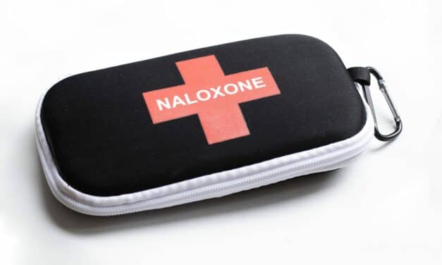 Could Naloxone Boost Survival in Cardiac Arrest Patients?