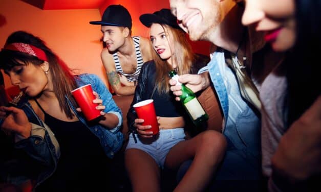 Alcohol-Induced Arrhythmia Common Among Young Partygoers